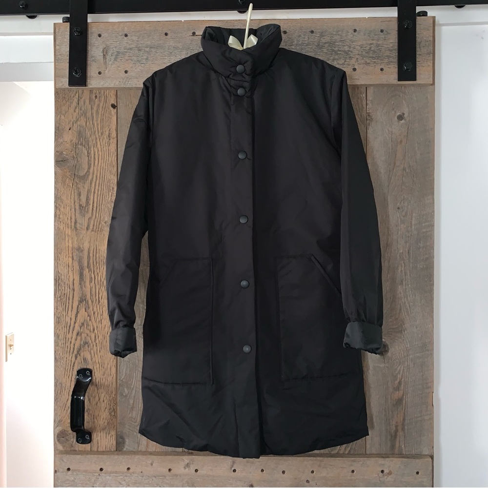 Women’s S Designer GUY LAROCHE STUDIO Black Quilted Reversible Snap Down Coat EC - Picture 2 of 16